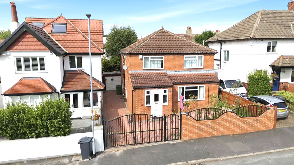 Property photo 2 of 22 Ayresome004