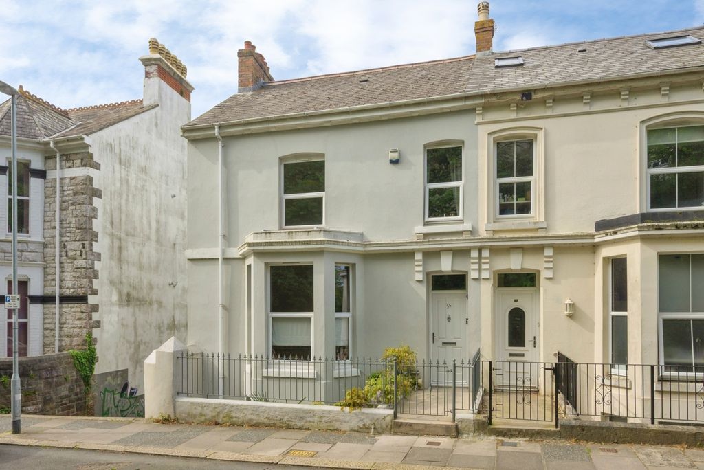 Property photo 1 of 31 Pbox-Img.Jpg