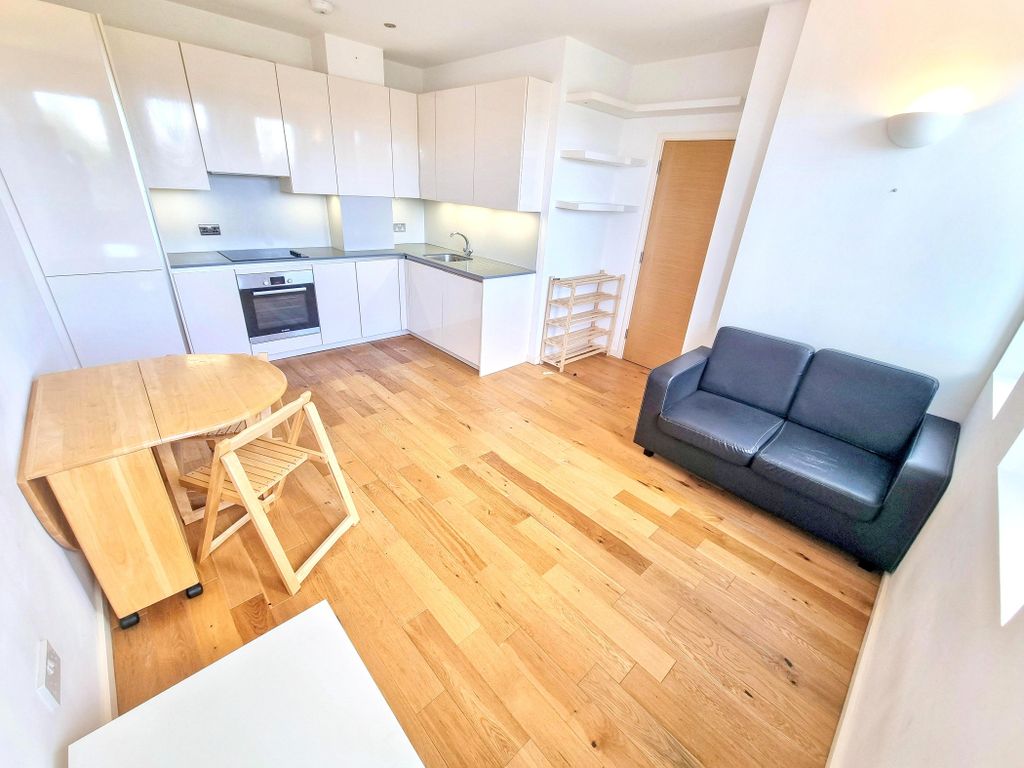 Property photo 2 of 18