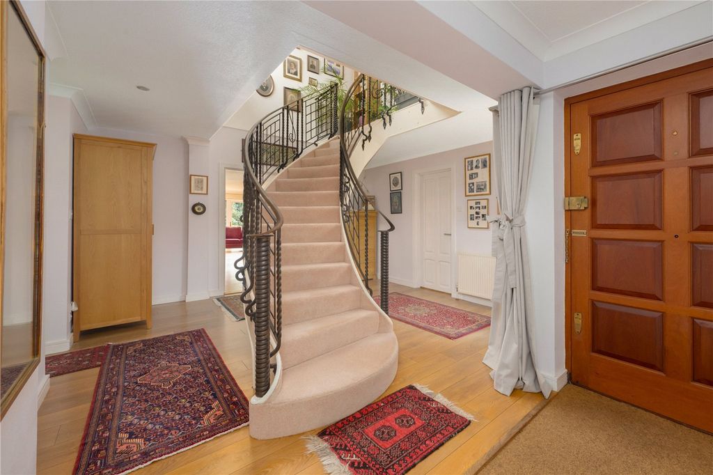 Property photo 3 of 34 Picture No. 31