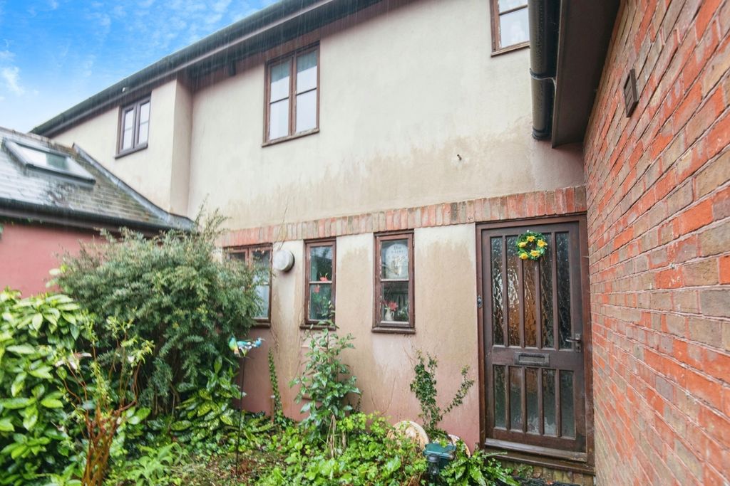 Property photo 1 of 17 Photo
