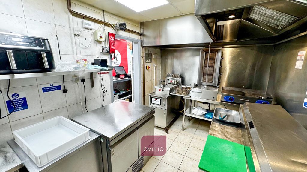 Property photo 3 of 9 Investment For Sale