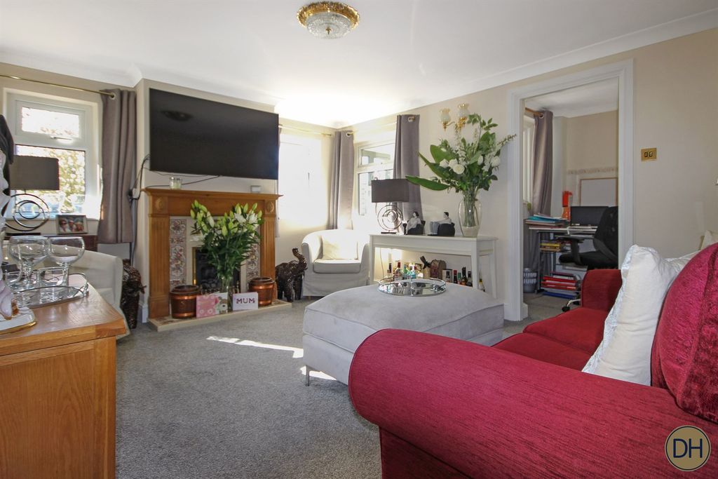 Property photo 3 of 13 Ark Royal