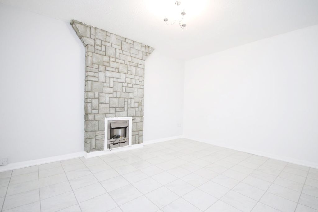 Property photo 2 of 14 Img-20260204-Wa0024