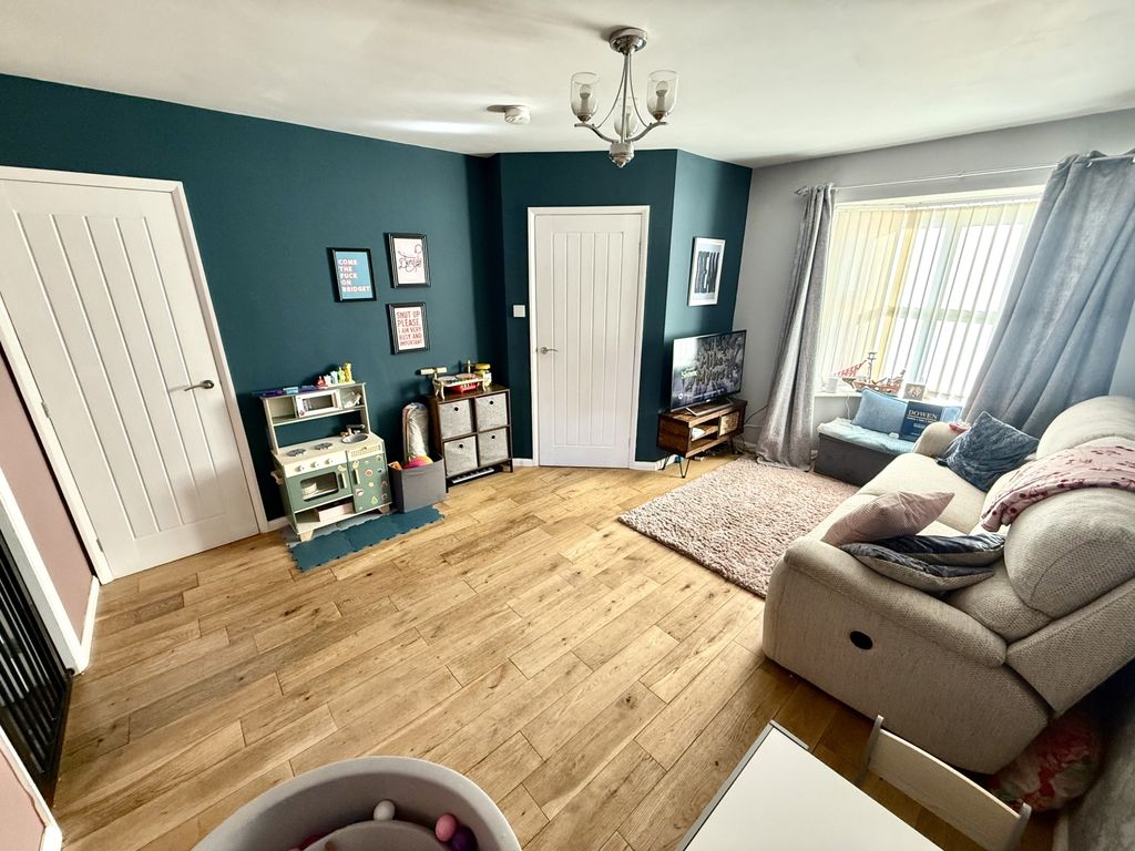 Property photo 3 of 12 Img_5160