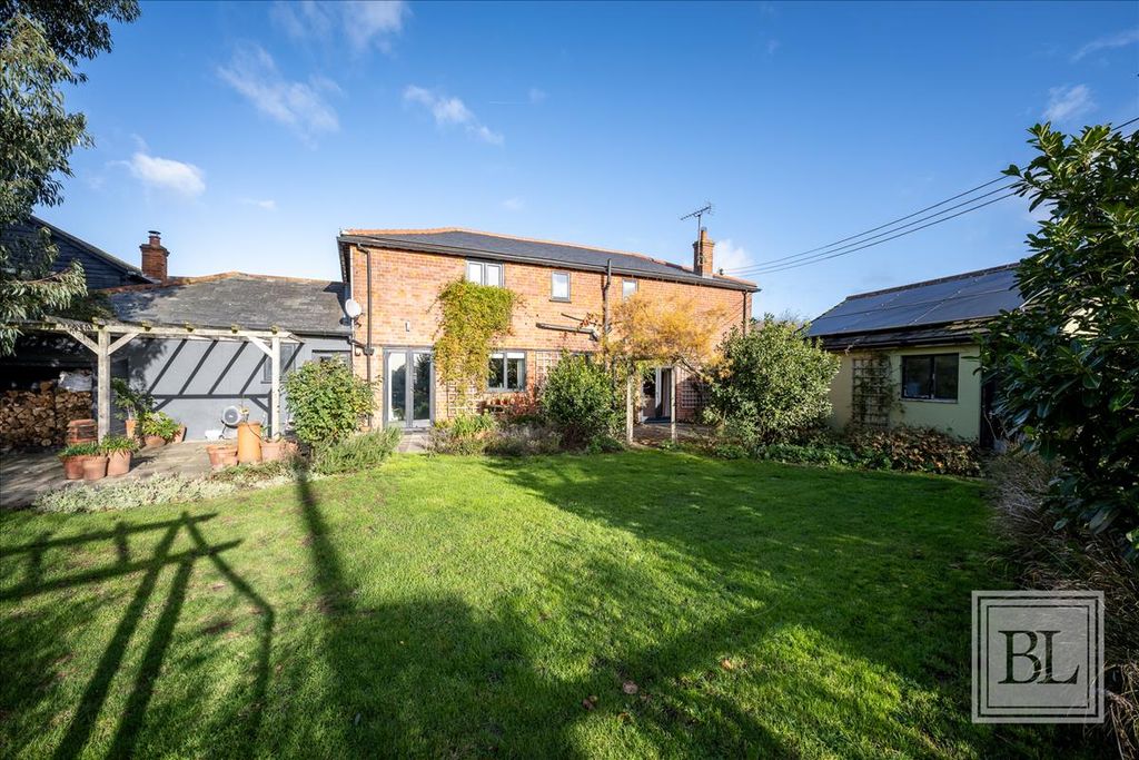 Property photo 1 of 30