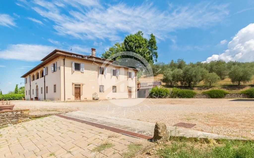 Property photo 2 of 30