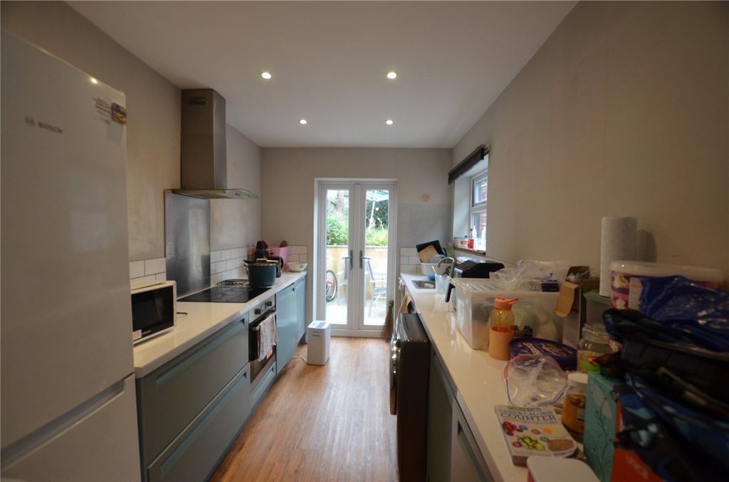 Property photo 2 of 8 Picture No. 09