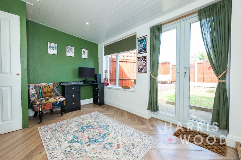 Property photo 3 of 27 4106026