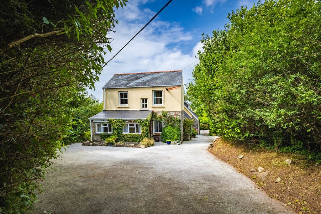 Property photo 1 of 46