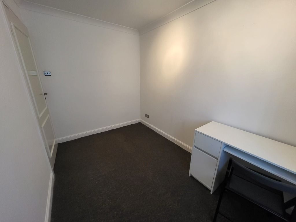 Additional image 12 of 3 bed semi-detached house to rentGarnie Lane, Erskine, Renfrewshire PA8