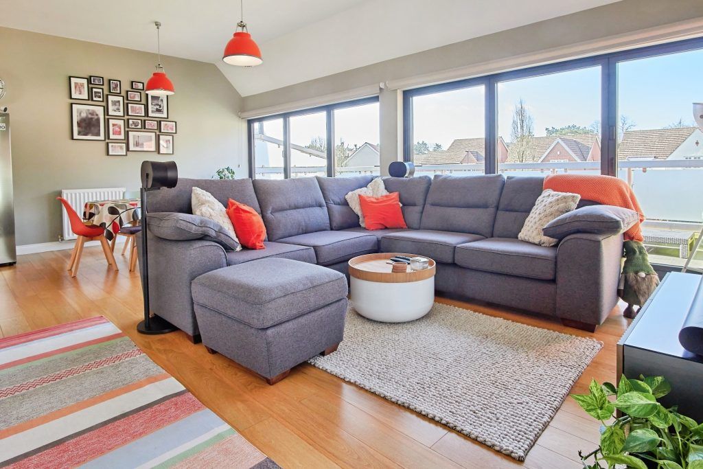 Property photo 3 of 25