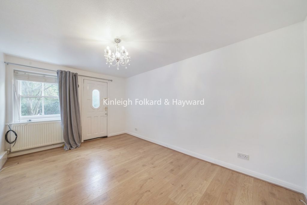 Property photo 1 of 7 Bd77Cf16-9E3F-4B51-B