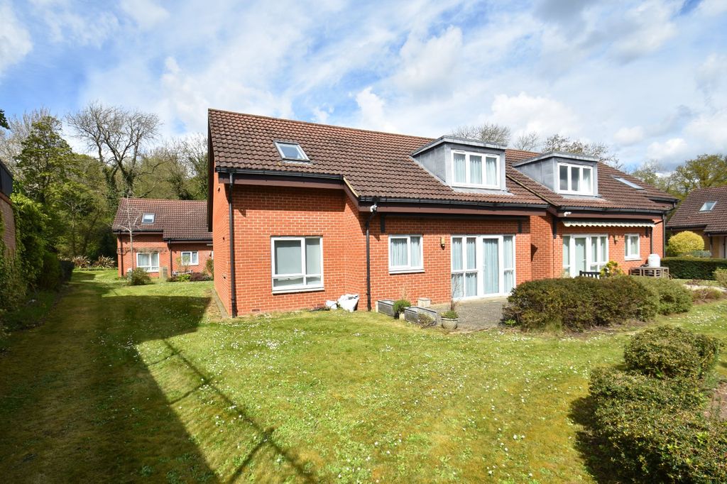 Property photo 1 of 14 Rear