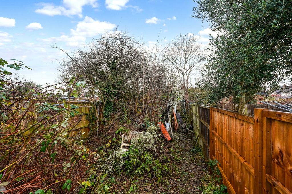 Property photo 2 of 9 Picture No. 04