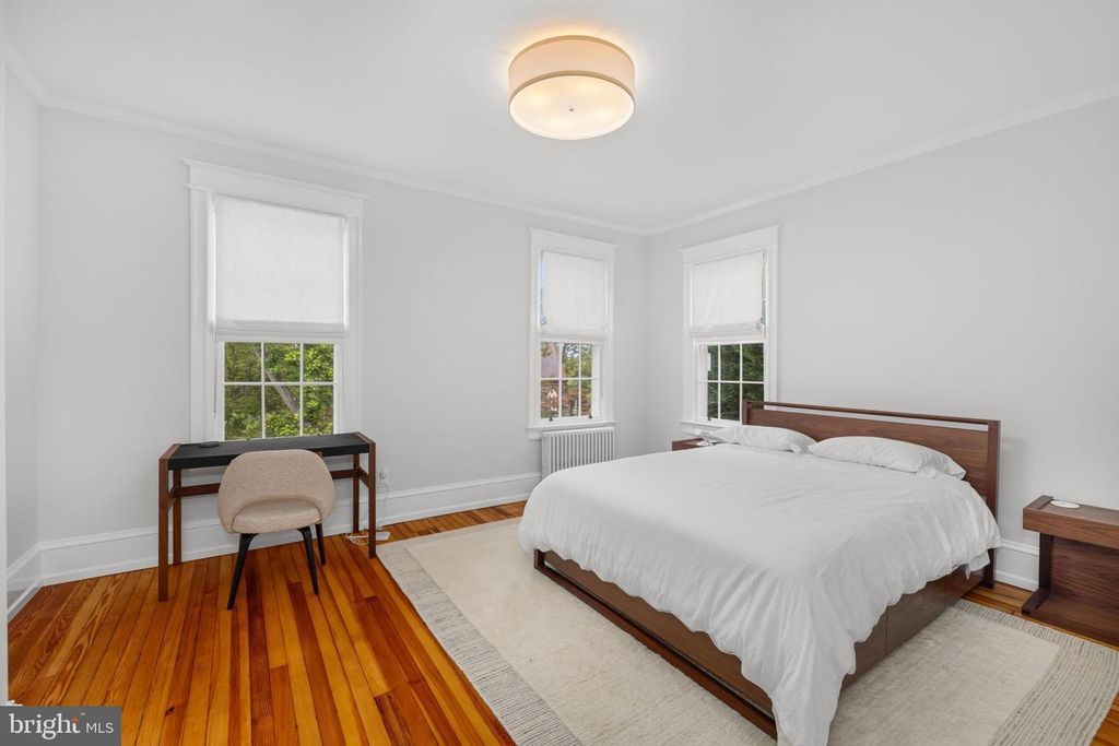 Property photo 3 of 12 <Alttext/>