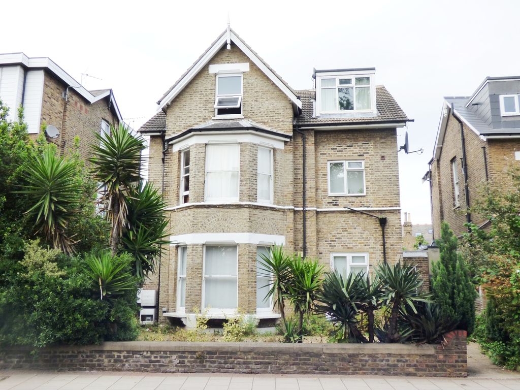 Property photo 2 of 6