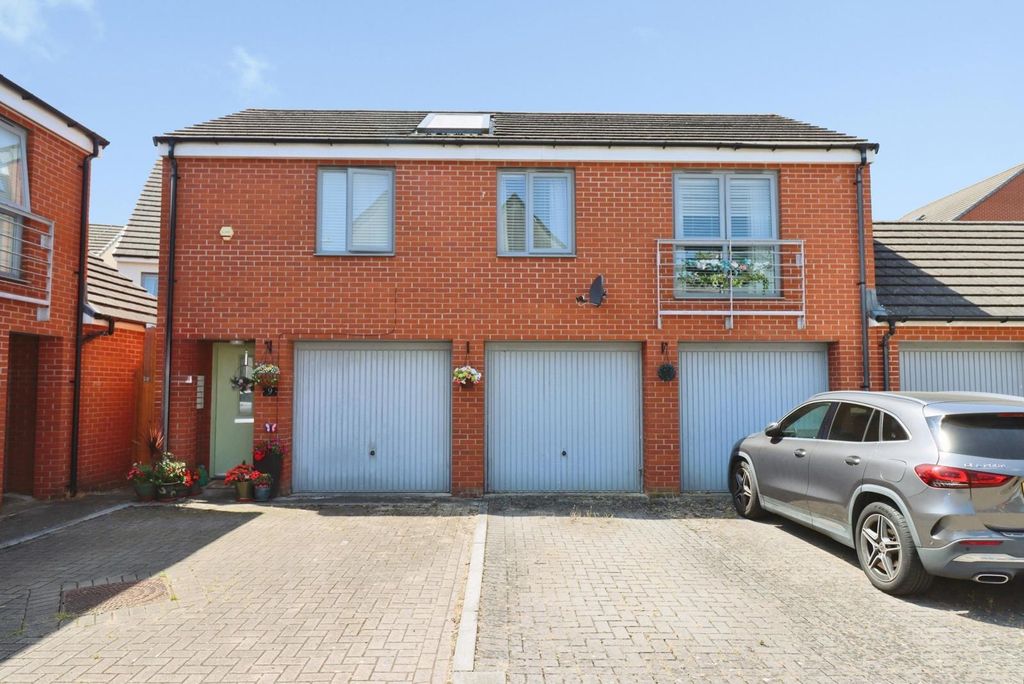Property photo 1 of 12 Pbox-Img.Jpg