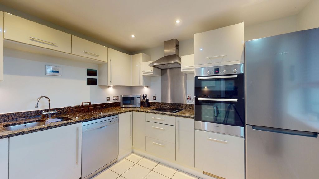 Property photo 2 of 14 Kitchen - Angle 2