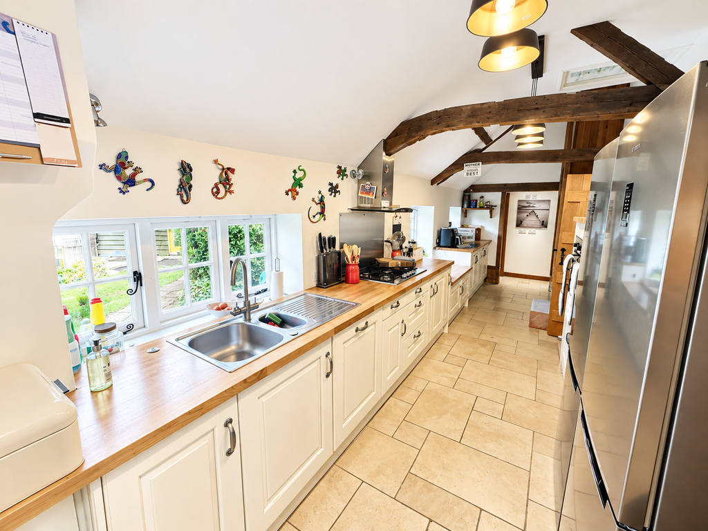 Property photo 2 of 24