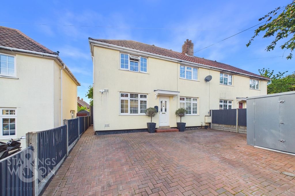 Property photo 1 of 25