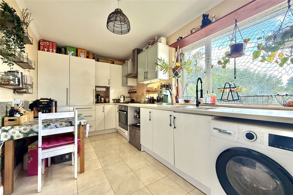 Property photo 3 of 13 Picture 3