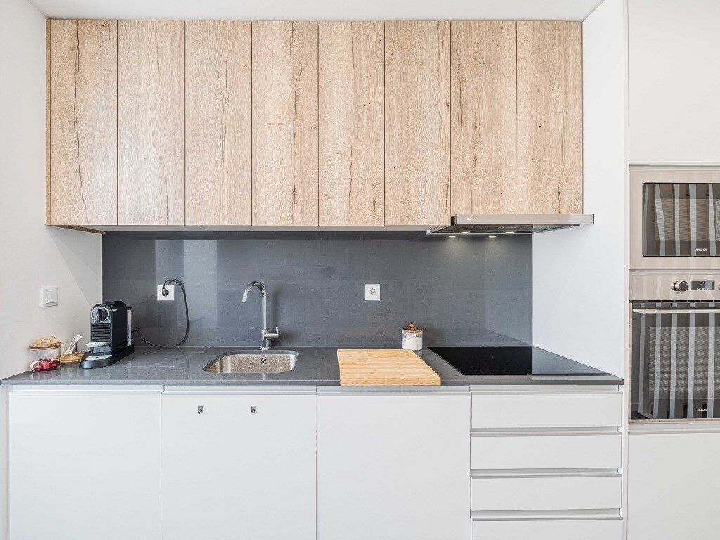 Property photo 1 of 42 Refurbished 2 Bedrooms In Alcabideche | Ready To Move In | East/West |
