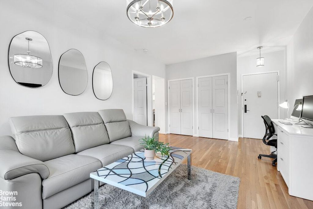 Property photo 2 of 8 <Alttext/>