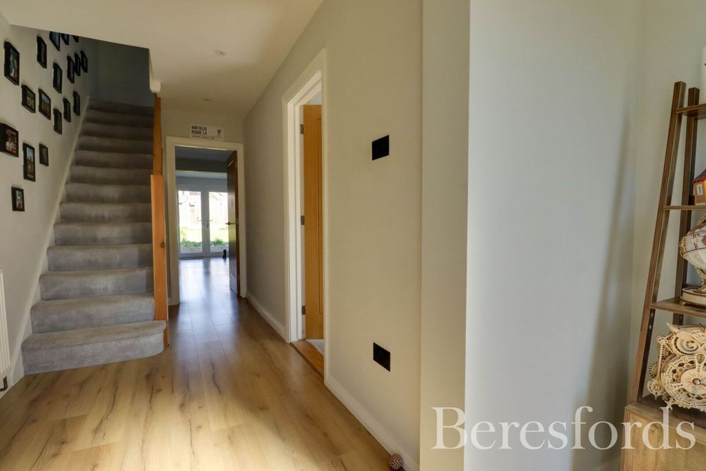 Property photo 2 of 21 Picture 2