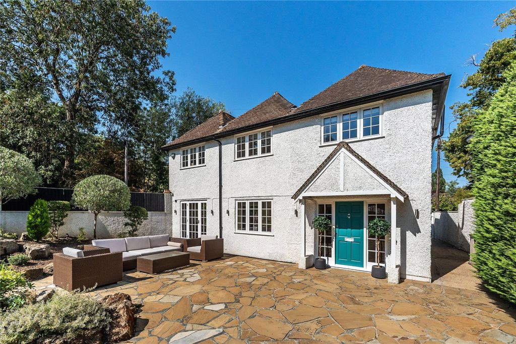 Property photo 1 of 32 Picture No. 01