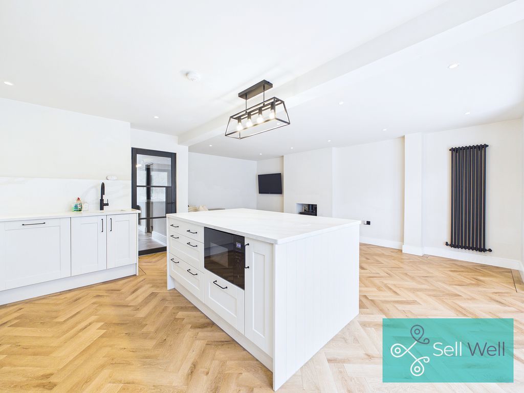 Property photo 3 of 30 Open Plan Living Area