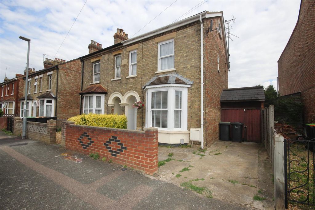 Property photo 1 of 32 Img_3736.Jpg