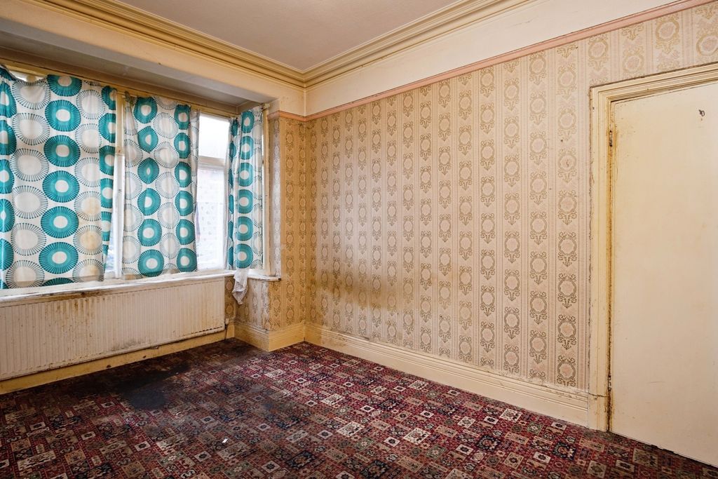 Property photo 2 of 13 Photo