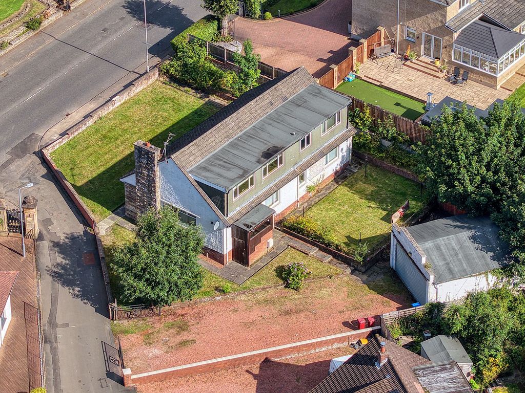 Property photo 2 of 43