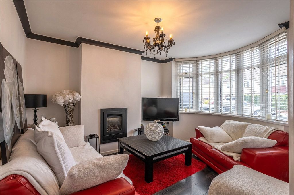 Property photo 3 of 30 Picture No. 19