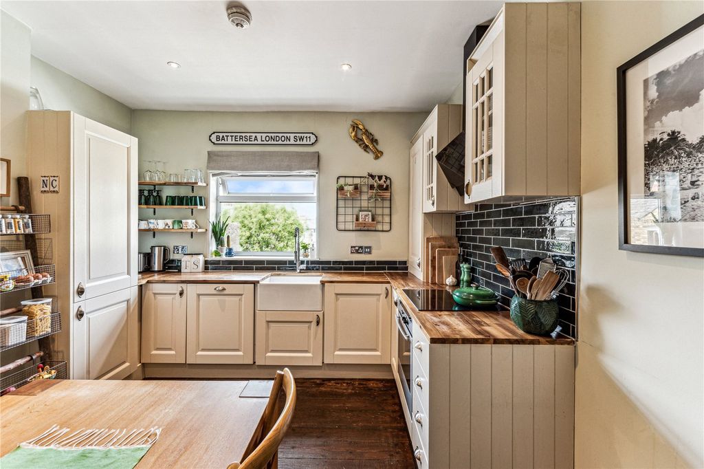 Property photo 3 of 11 Picture No. 08