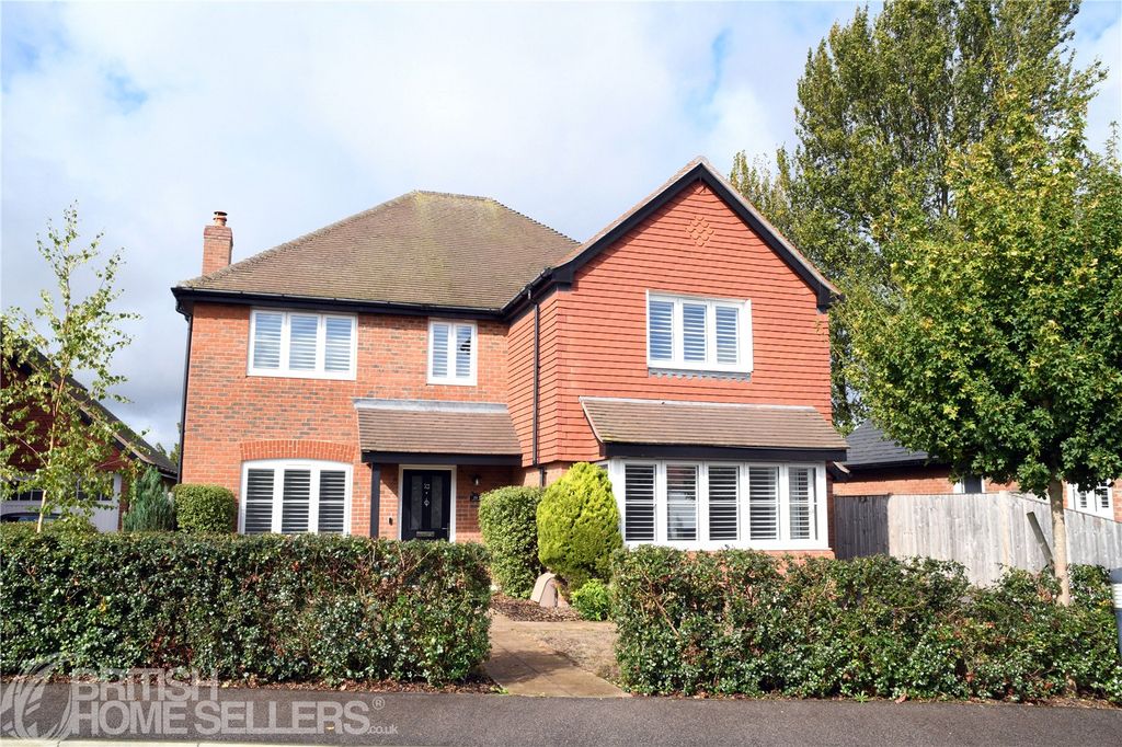 Property photo 1 of 32 Picture No. 04