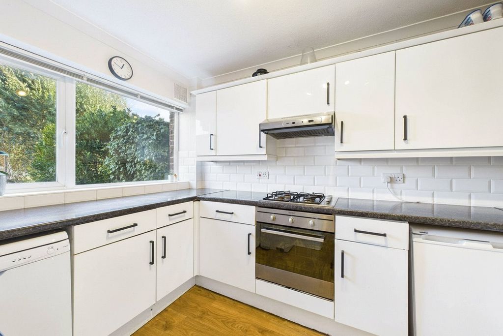 Property photo 3 of 12 Picture No. 08