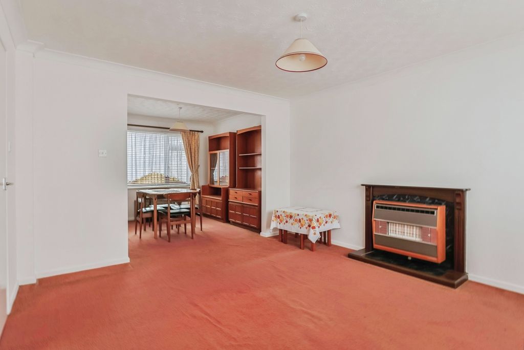 Property photo 3 of 16 Pbox-Img.Jpg