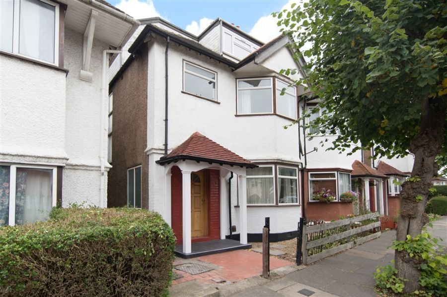 Property photo 1 of 6