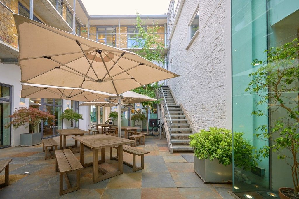 Property photo 3 of 8 Photo 2