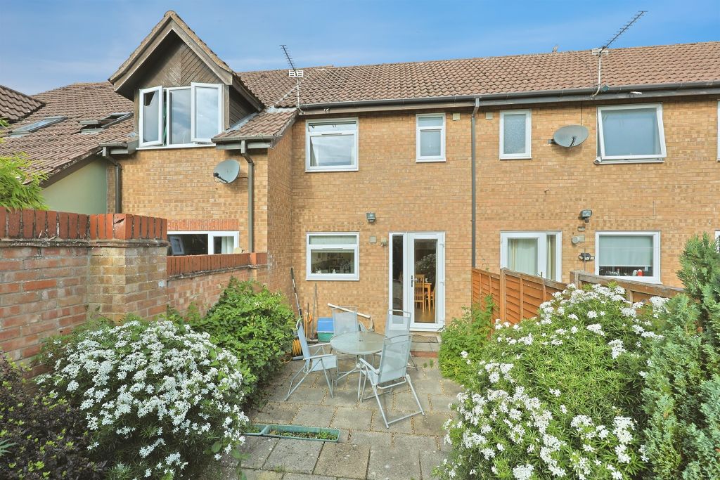Property photo 2 of 12