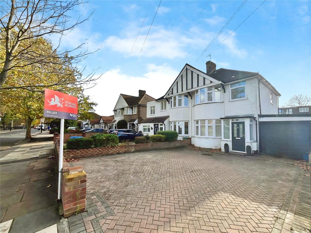 Property photo 1 of 12 Exterior