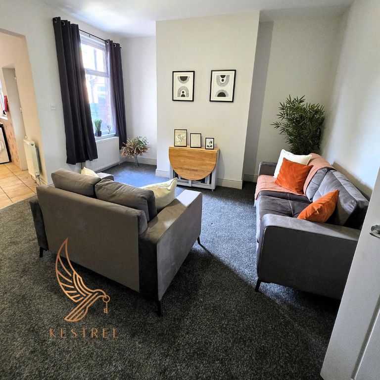 Property photo 2 of 7 9.Png
