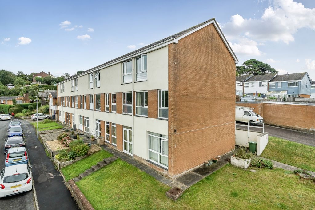 Property photo 1 of 15 1348881-1-68B82Ae9B9707