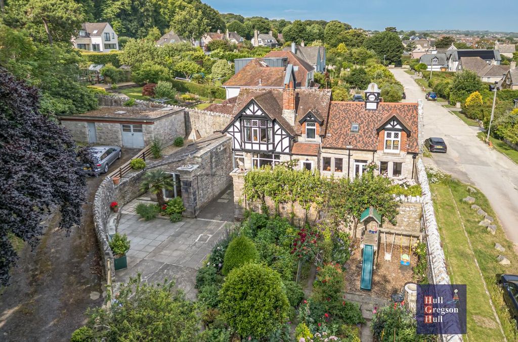 Property photo 1 of 22 Bdaa6088-943F-4696-82Bc-A471Dff8Fe98.Jpg