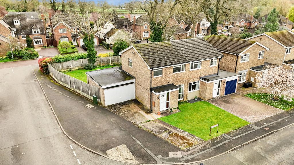 Property photo 1 of 21