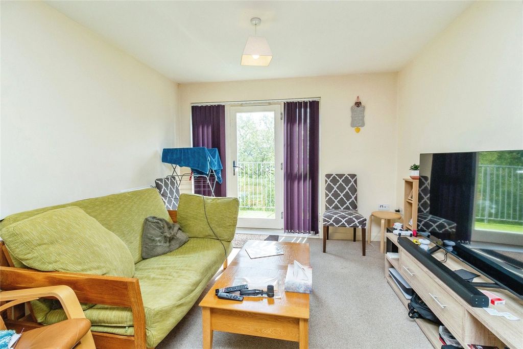 Property photo 3 of 15 Photography