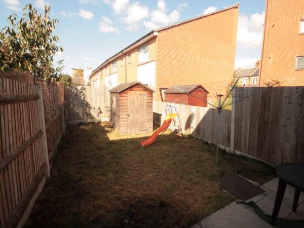 Property photo 3 of 6