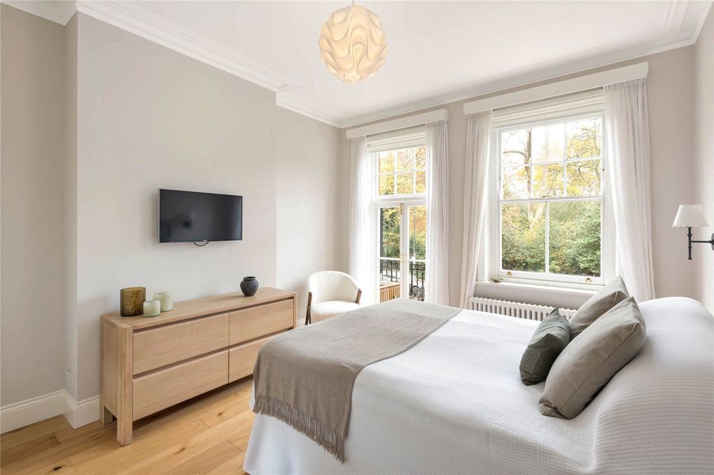 Property photo 3 of 8 Picture No. 04